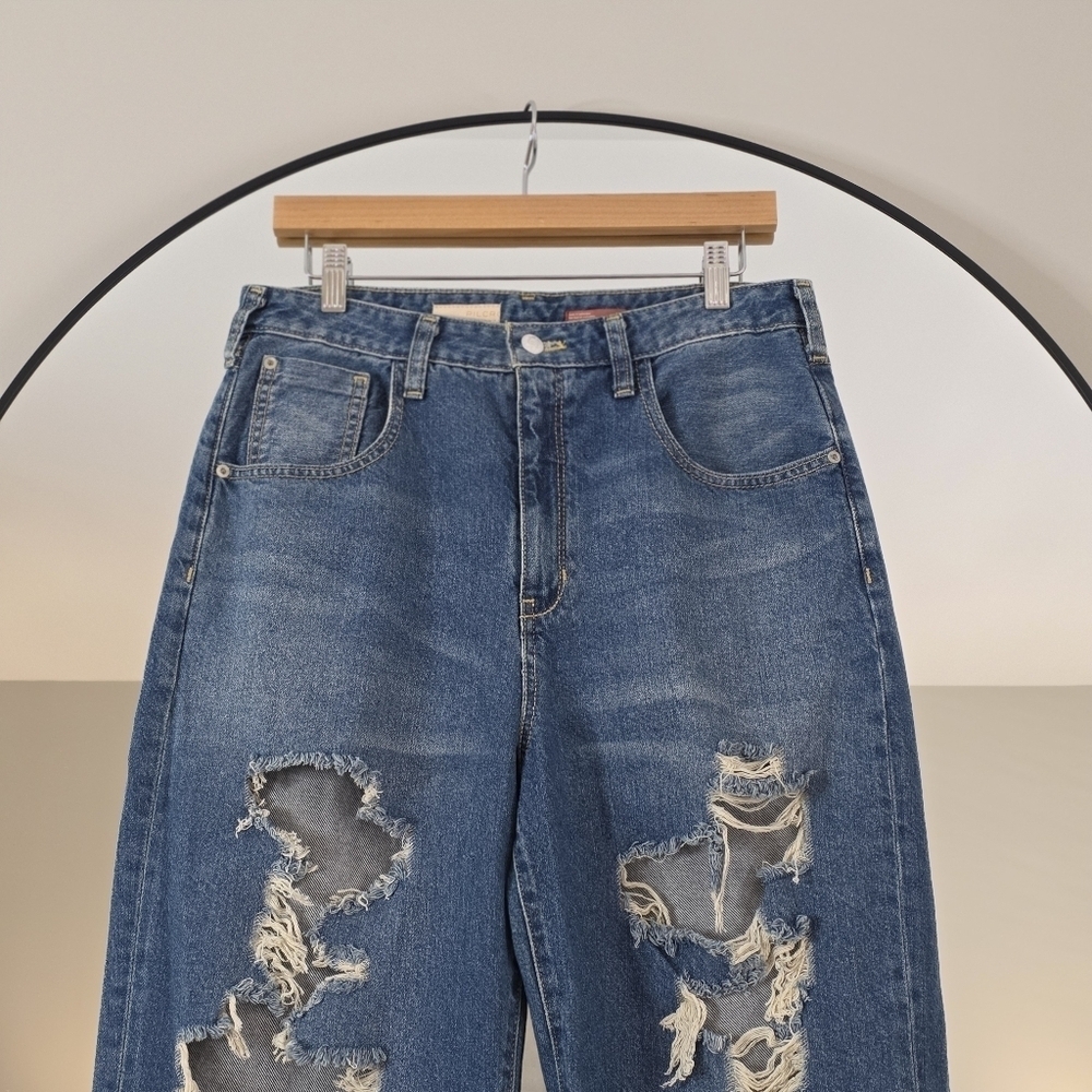 Pilcro Anthropologie The Joey High Rise Distressed Straight Jeans, Size 29 - Picture 6 of 14